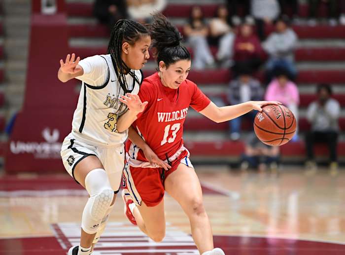 Archbishop Mitty vs St Ignatius CIF CCS Open Division Final February 23, 2024 Photo-Greg Jungferman51